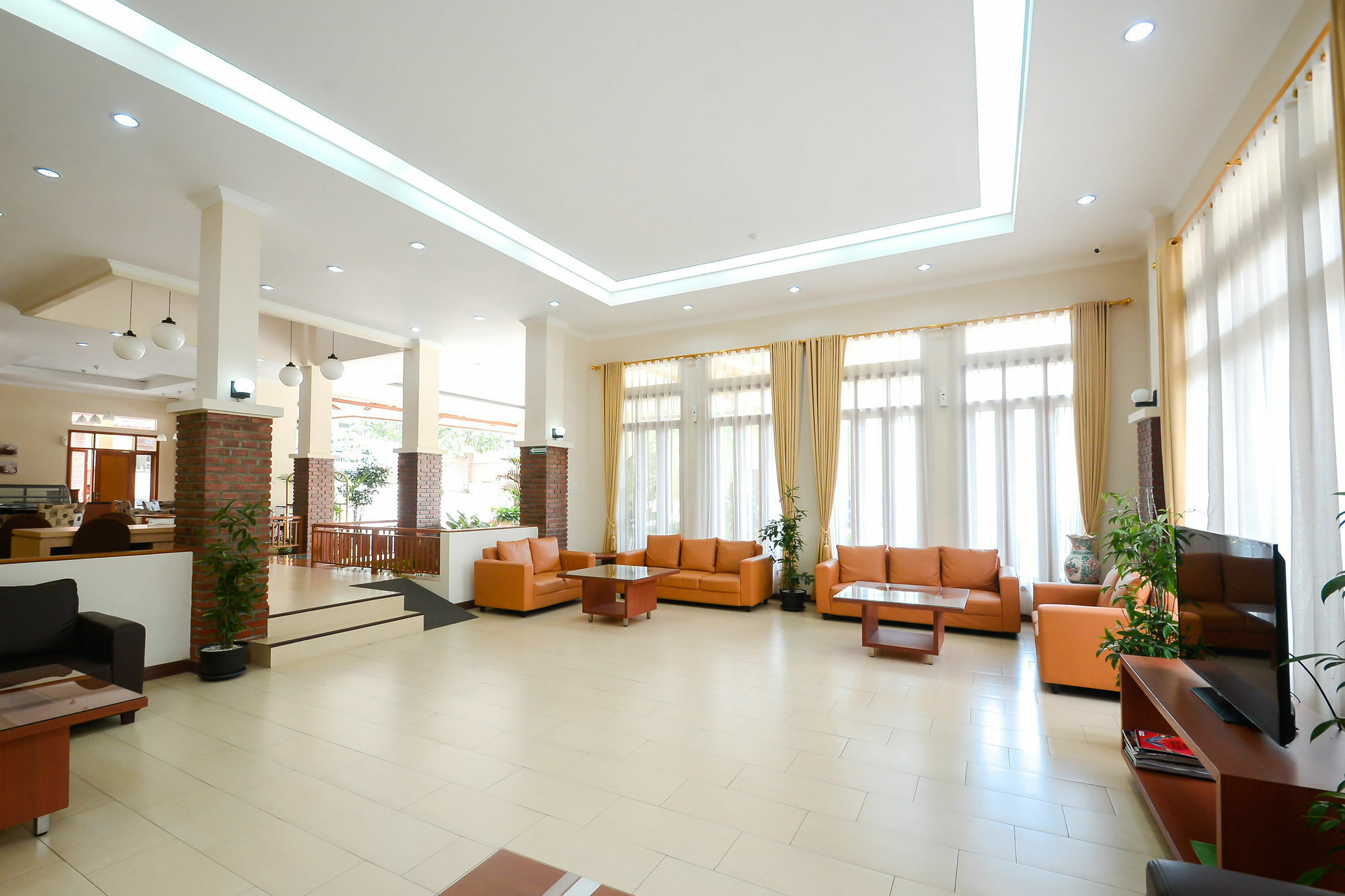 בנדונג Ahadiat Hotel & Bungalow מראה חיצוני תמונה