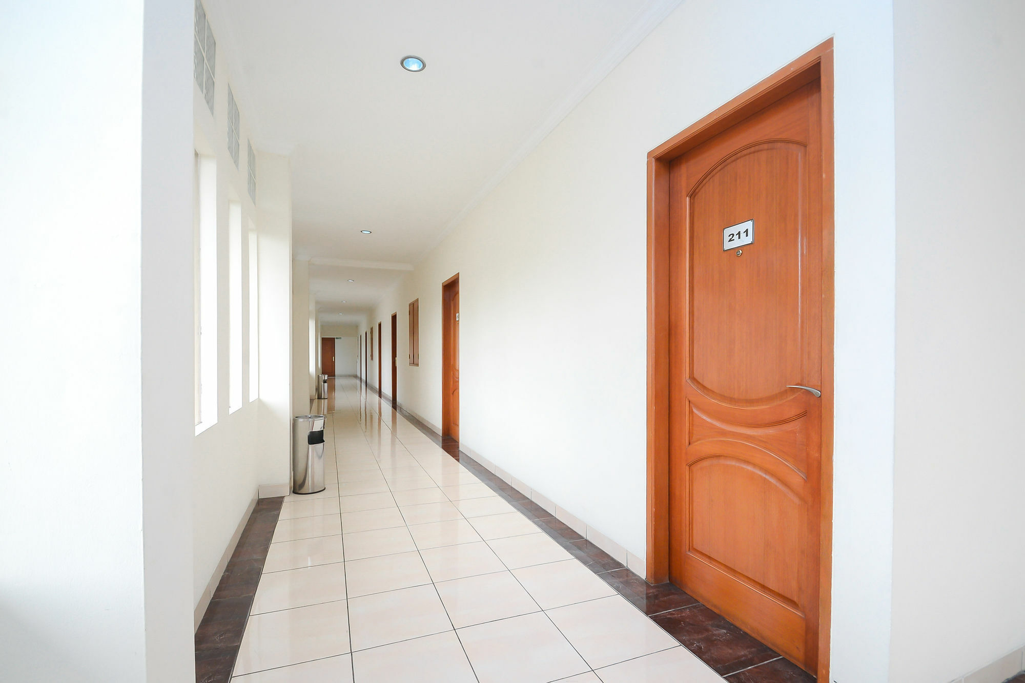 בנדונג Ahadiat Hotel & Bungalow מראה חיצוני תמונה