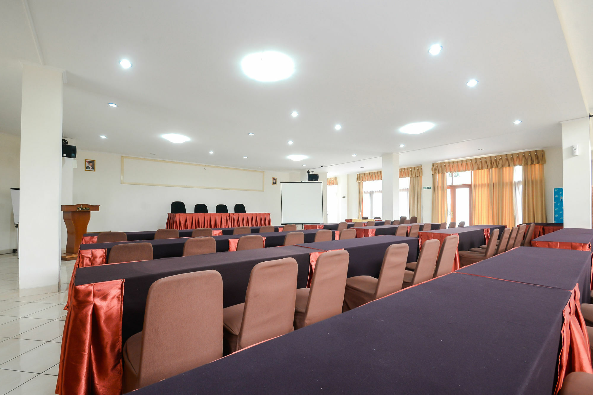 בנדונג Ahadiat Hotel & Bungalow מראה חיצוני תמונה